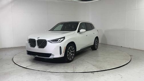 Mineral White Metallic 2026 BMW X3 30 xDrive