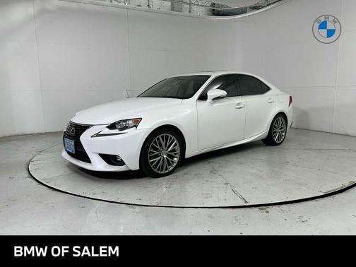 2016 Lexus IS 300 Base