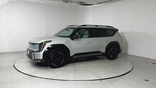 2024 Kia EV9 GT-Line