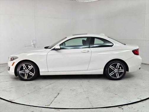 2017 BMW 230 230i