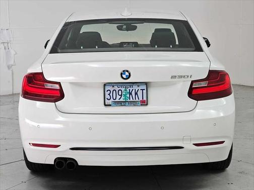 2017 BMW 230 230i