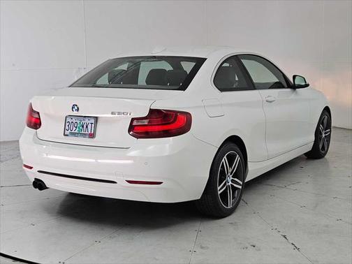 2017 BMW 230 230i