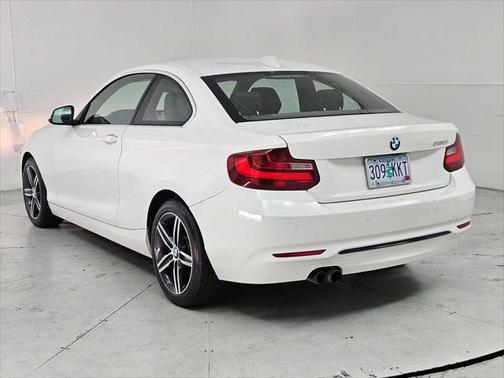 2017 BMW 230 230i