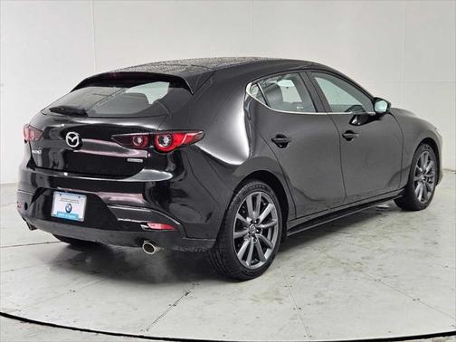 2023 Mazda Mazda3 FWD w/Preferred Package