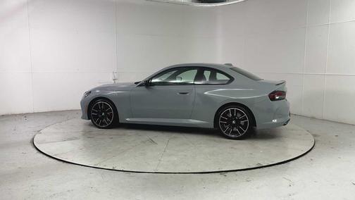 2026 BMW M240 i xDrive