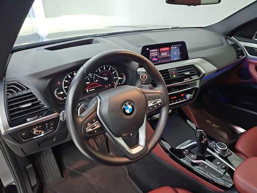2021 BMW X4 xDrive30i