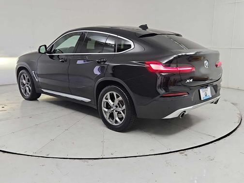 2021 BMW X4 xDrive30i