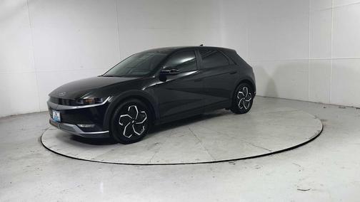 2024 Hyundai IONIQ 5 SE