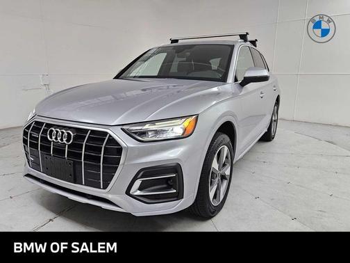 2022 Audi Q5 40 Premium Plus