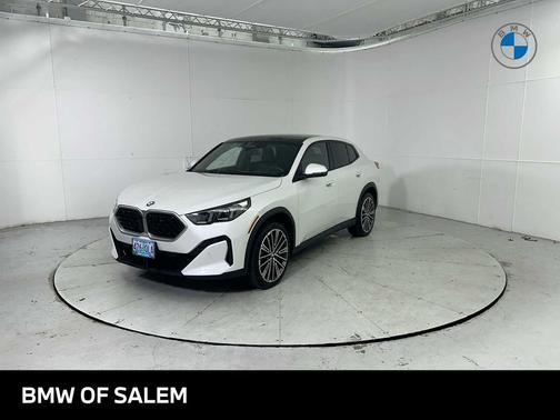 2025 BMW X2 xDrive28i