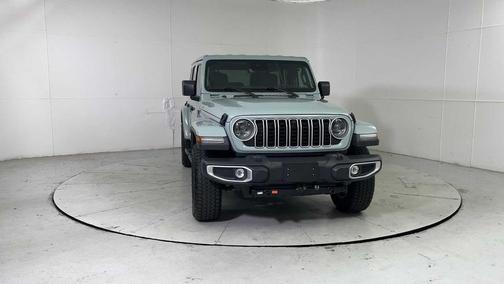 2024 Jeep Wrangler 4-Door Sahara 4x4