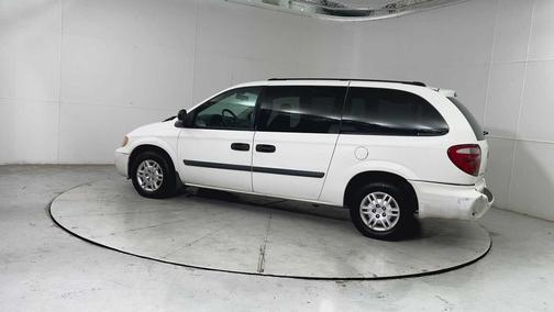 2005 Dodge Grand Caravan SE