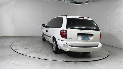 2005 Dodge Grand Caravan SE