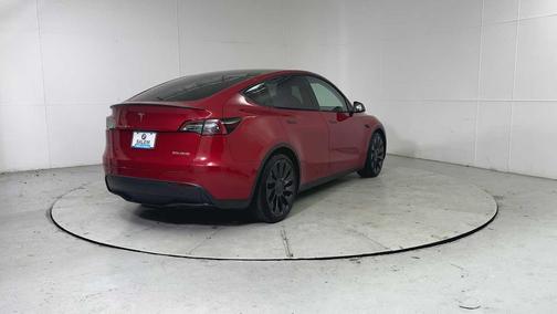 2022 Tesla Model Y Performance Dual Motor All-Wheel Drive
