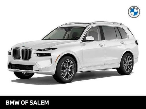 Mineral White Metallic 2027 BMW X7 xDrive40i