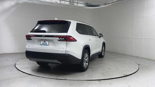 Wind Chill Pearl 2024 Toyota Grand Highlander Limited