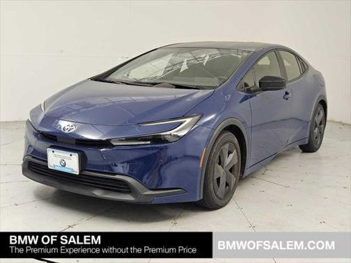2023 Toyota Prius LE