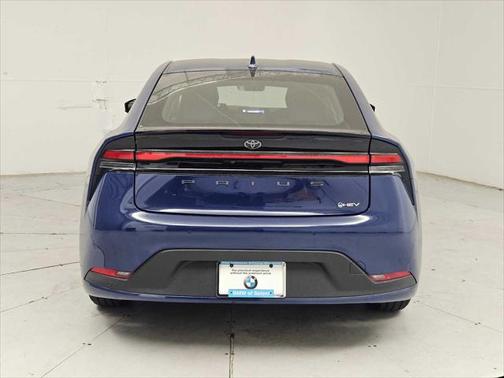 2023 Toyota Prius LE