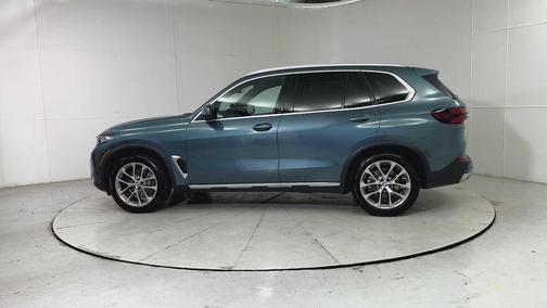 Blue Ridge Mountain Metallic 2026 BMW X5 xDrive40i