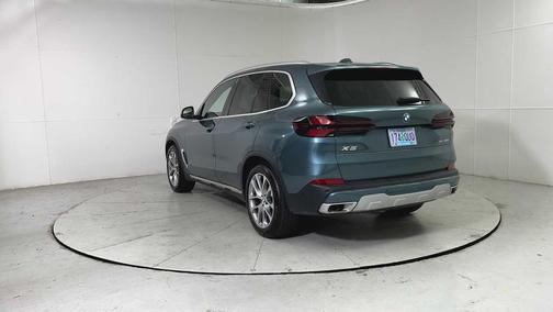 Blue Ridge Mountain Metallic 2026 BMW X5 xDrive40i