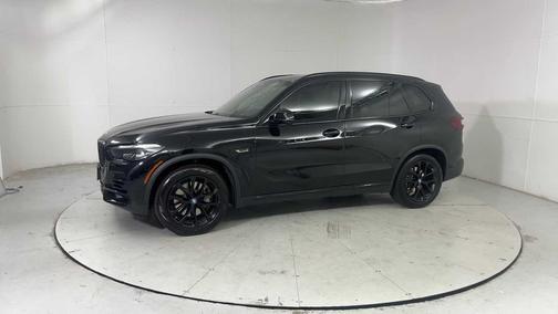 2022 BMW X5 PHEV xDrive45e