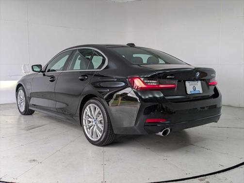 2024 BMW 330e Base