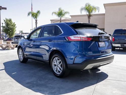Blue Metallic 2021 Ford Edge SEL