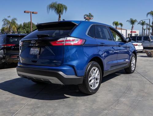 Blue Metallic 2021 Ford Edge SEL