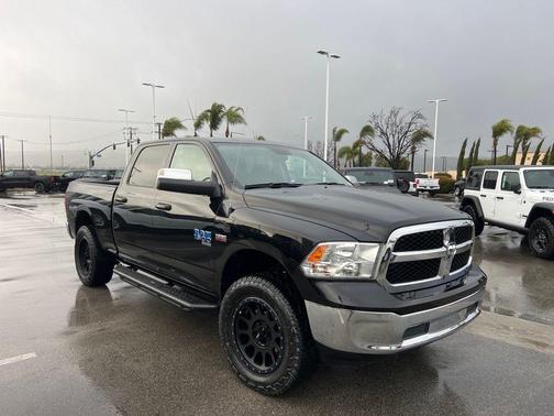 2020 RAM 1500 Classic SLT