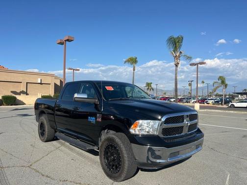 2020 RAM 1500 Classic SLT