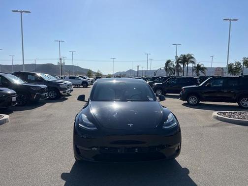 2020 Tesla Model Y Long Range