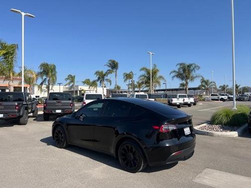 2020 Tesla Model Y Long Range