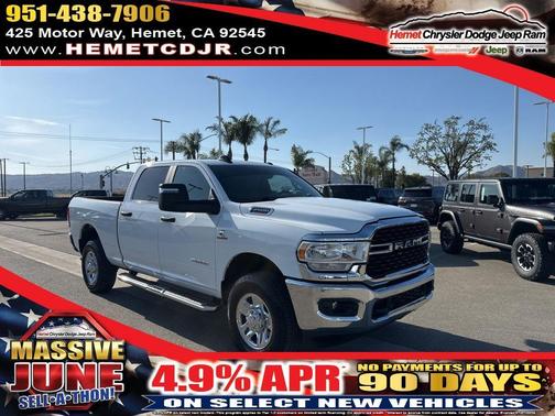 Bright White Clearcoat 2023 RAM 2500 Big Horn