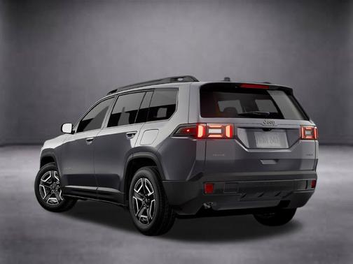 Sting Gray Clearcoat 2027 Jeep Cherokee Laredo