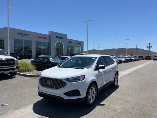 2024 Ford Edge SE