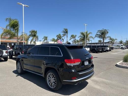 2017 Jeep Grand Cherokee Summit