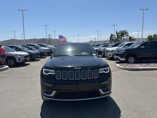 2017 Jeep Grand Cherokee Summit