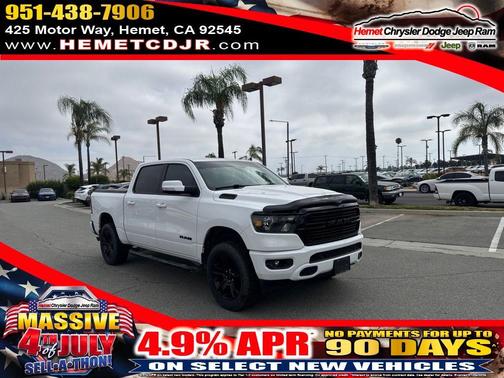 Bright White Clearcoat 2020 RAM 1500 Big Horn