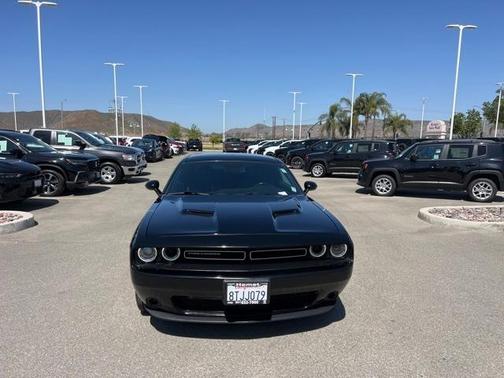2020 Dodge Challenger SXT