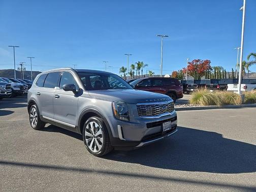 2020 Kia Telluride S