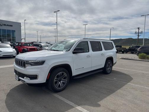 2024 Jeep Wagoneer L Series II