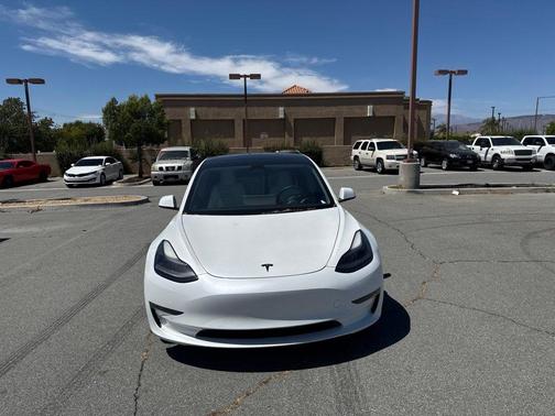 Pearl White Multi 2022 Tesla Model 3 Long Range