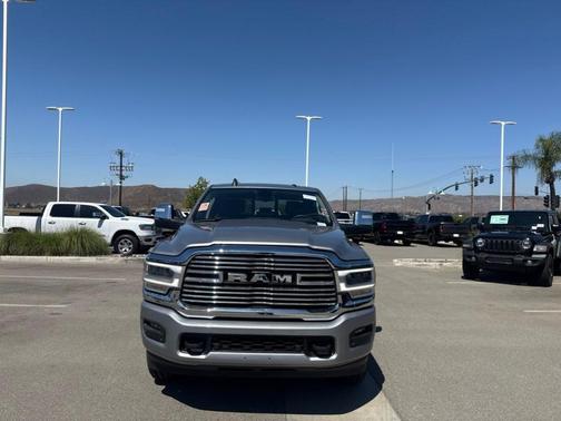 Billet Silver Metallic Clearcoat 2024 RAM 2500 Laramie
