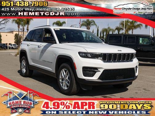 Bright White Clearcoat 2026 Jeep Grand Cherokee Laredo X