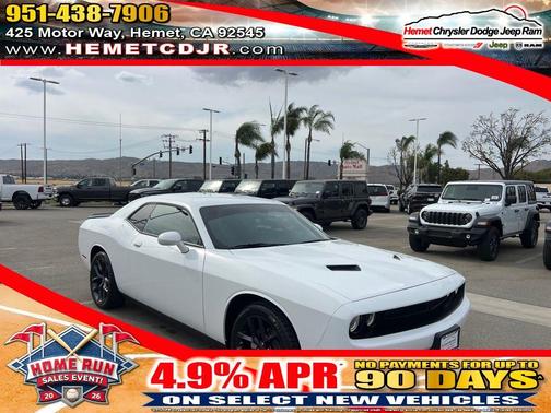 White Knuckle Clearcoat 2023 Dodge Challenger SXT