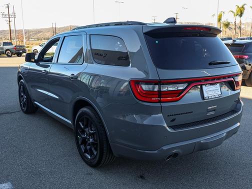 2026 Dodge Durango GT HEMI V8