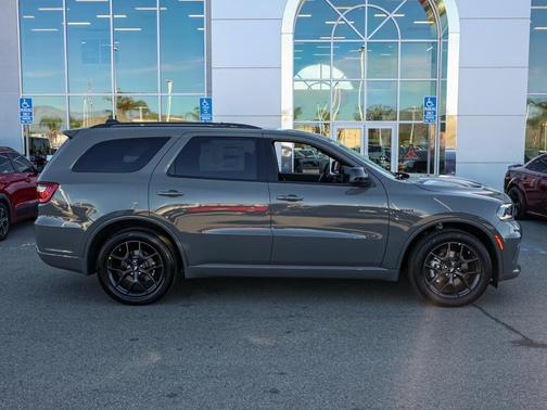 2026 Dodge Durango GT HEMI V8
