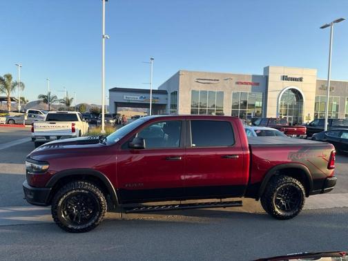 Delmonico Red Pearlcoat 2025 RAM 1500 Rebel