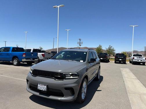 Destroyer Gray Clearcoat 2025 Dodge Durango GT