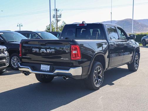 Diamond Black 2026 RAM 1500 Laramie